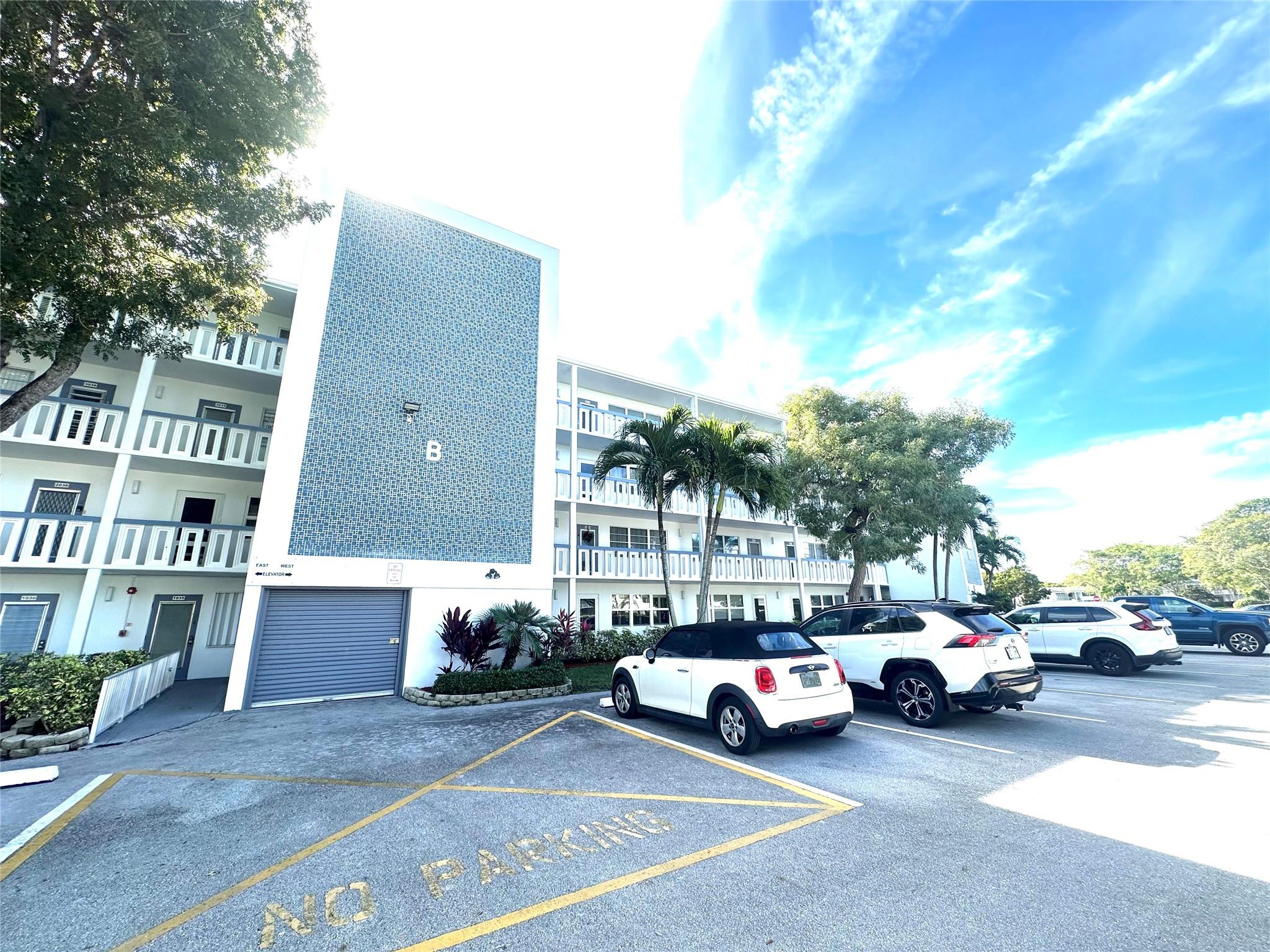 Century Village East - Residential