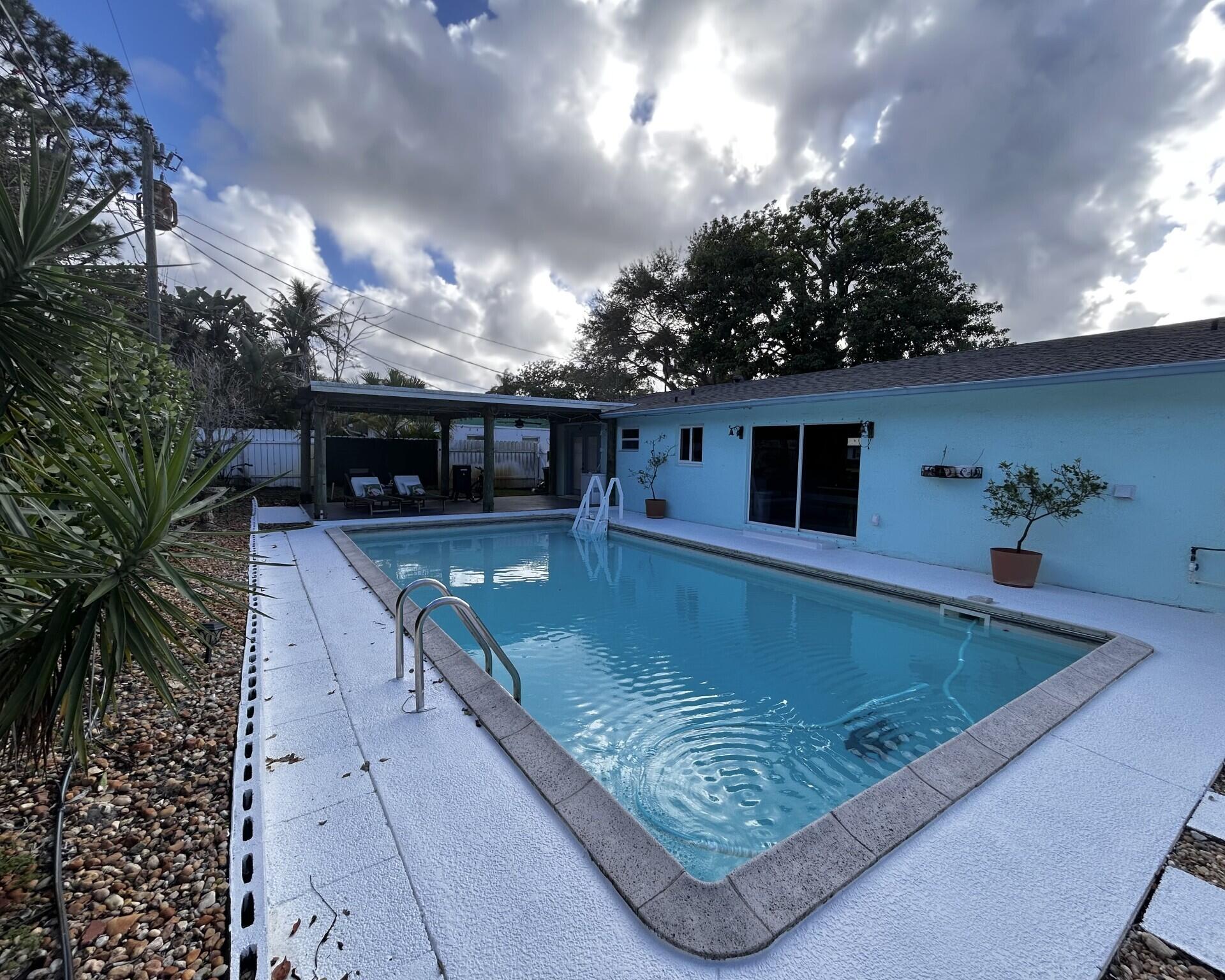 SARITA HEIGHTS WEST - Residential