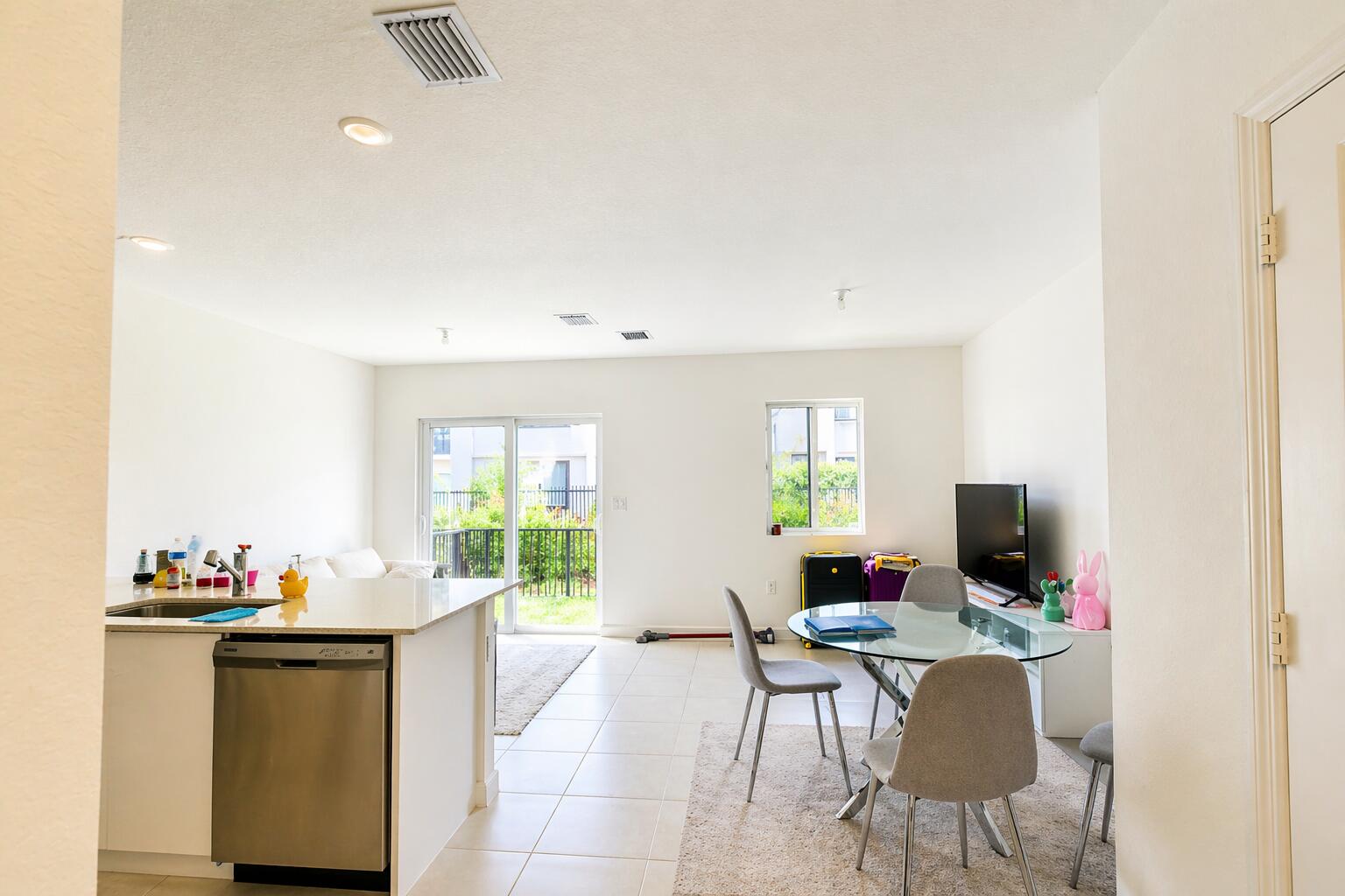 N/A - Residential Lease
