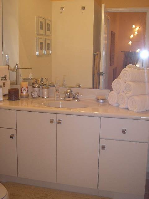 VILLAS AT HARBOR ISLES - Residential Lease