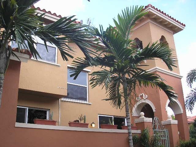 VILLAS AT HARBOR ISLES - Residential Lease