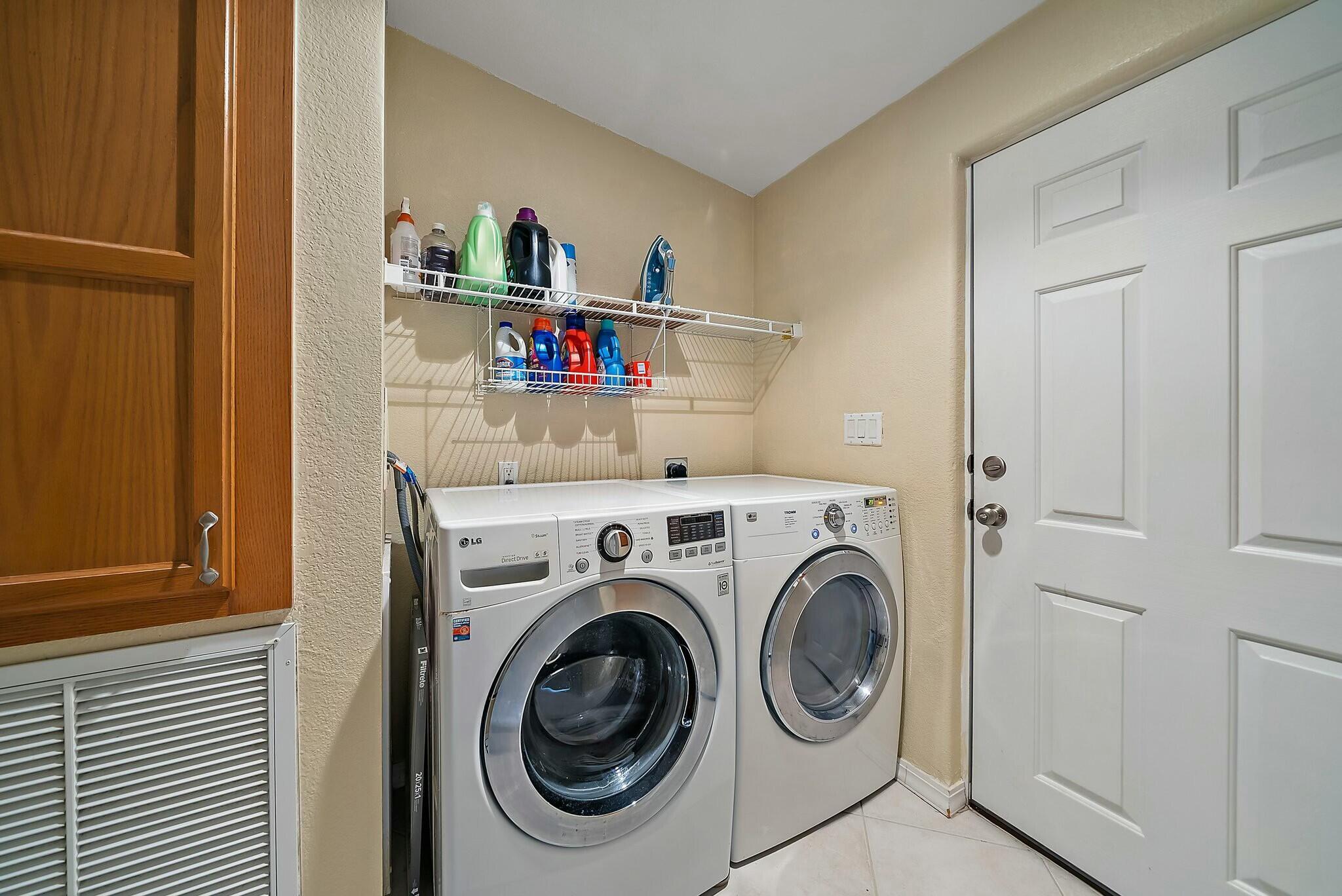 EAGLE'S RETREAT AT SAVANN - Residential