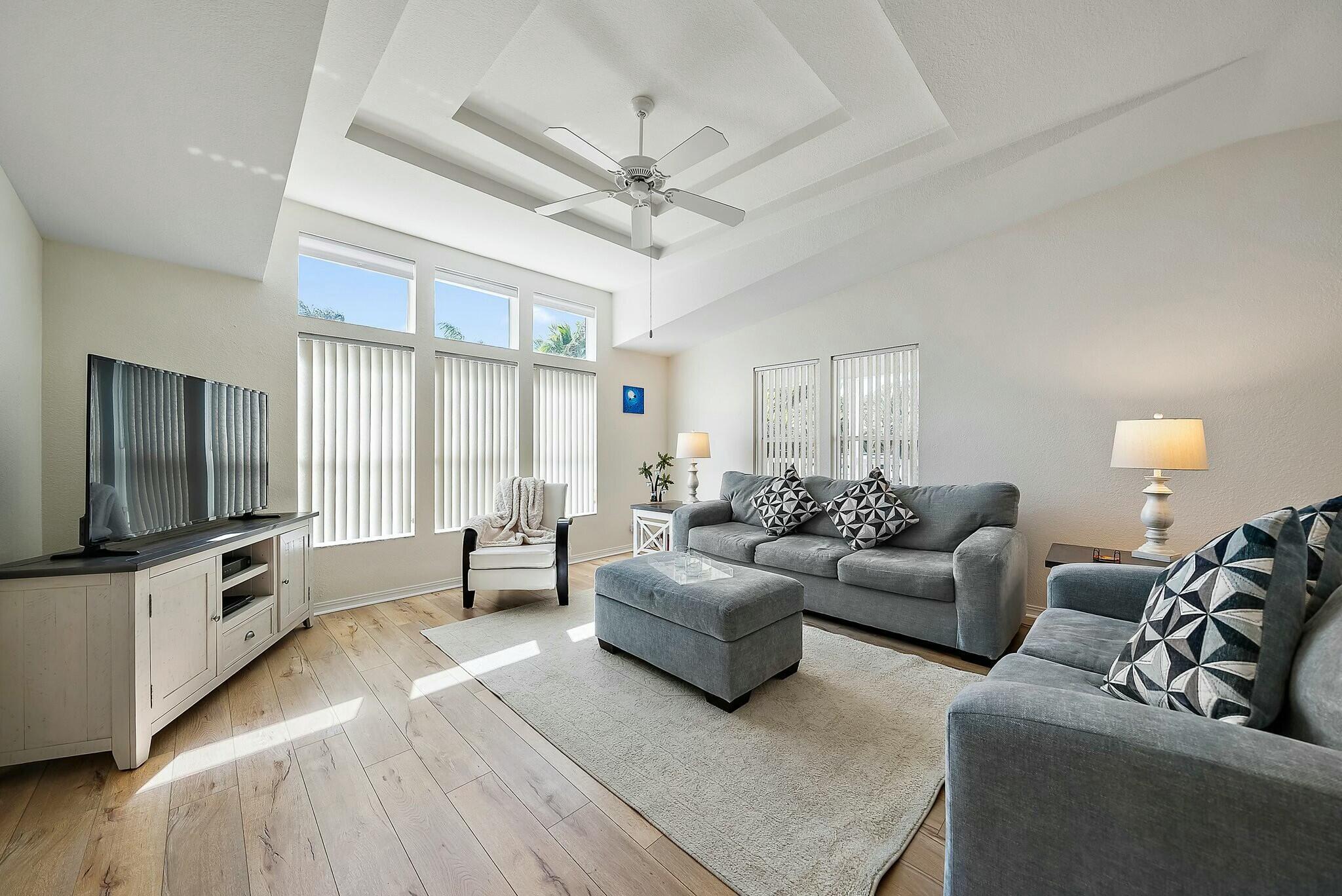 EAGLE'S RETREAT AT SAVANN - Residential