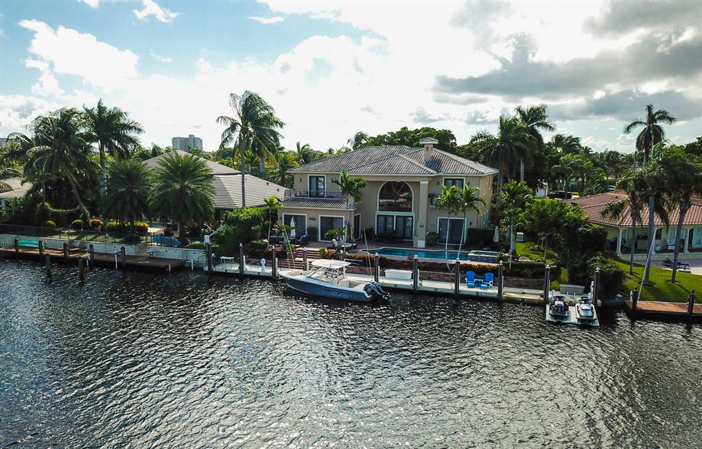 VENETIAN ISLES 3RD SEC - Residential