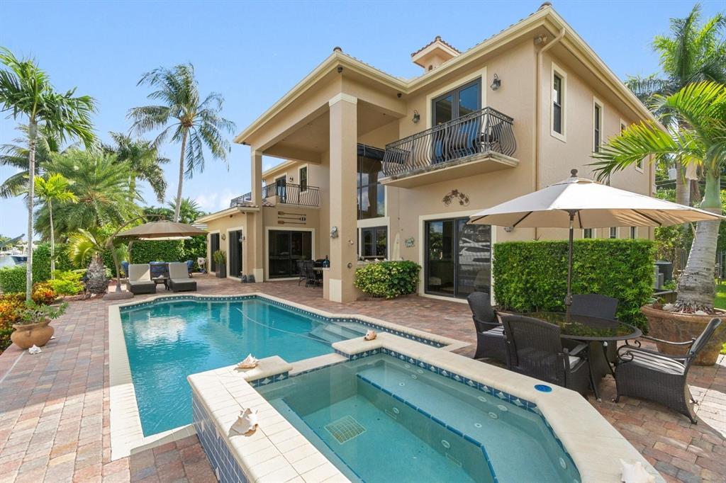 VENETIAN ISLES 3RD SEC - Residential