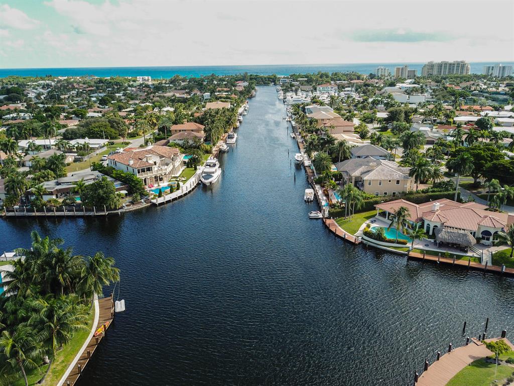 VENETIAN ISLES 3RD SEC - Residential