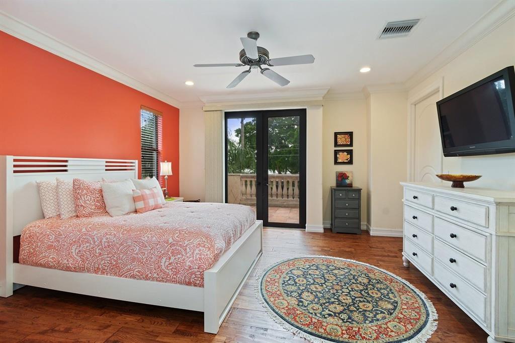 VENETIAN ISLES 3RD SEC - Residential