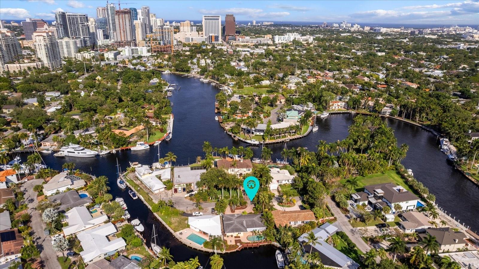 Tropical Point 2 54-27 B - Residential