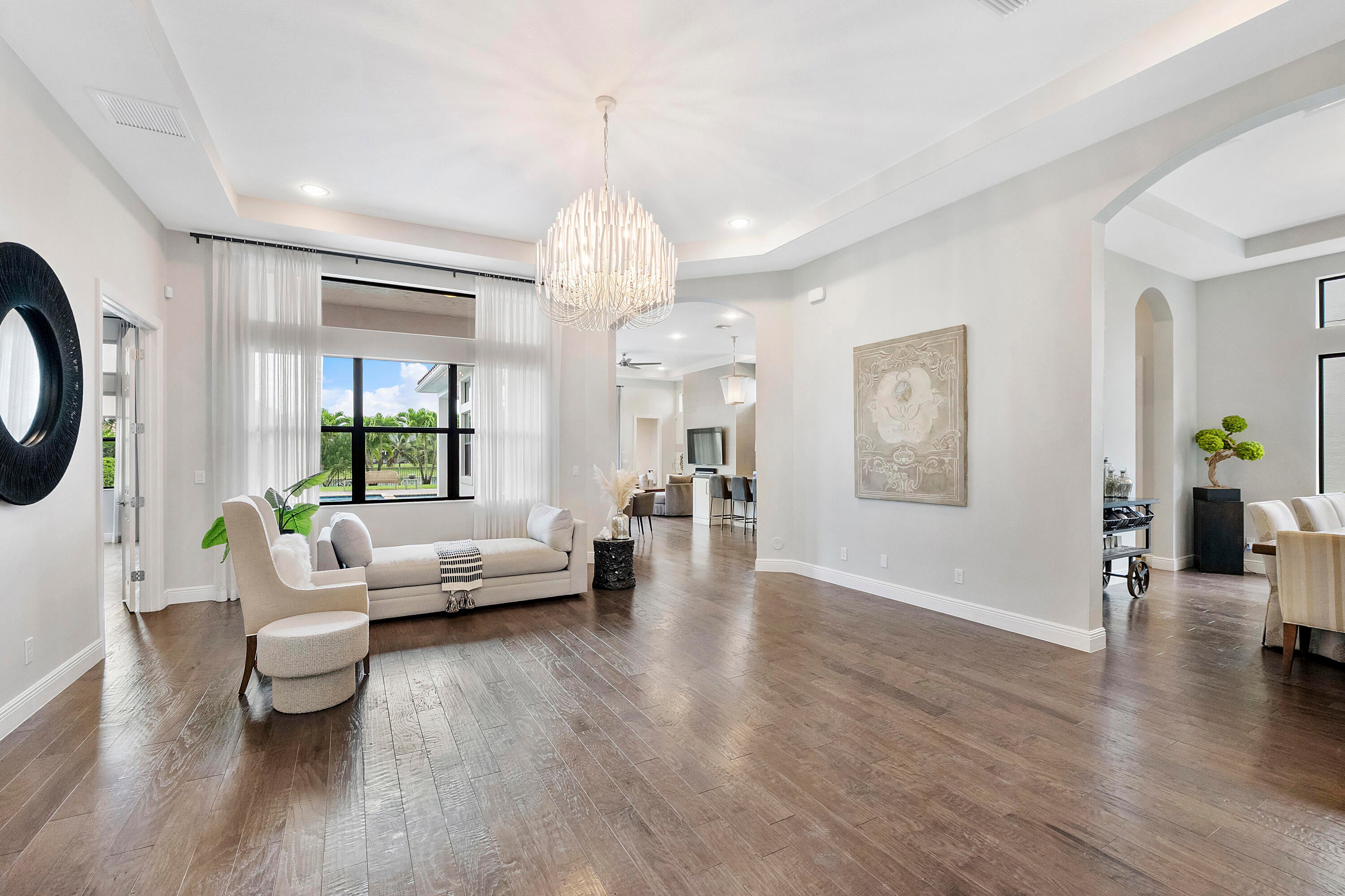 10282 SWEET BAY Manor