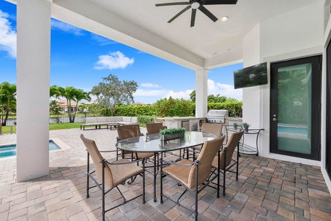 Tiny photo for 10282 SWEET BAY Manor, Parkland, FL 33076 (MLS # B26063138)