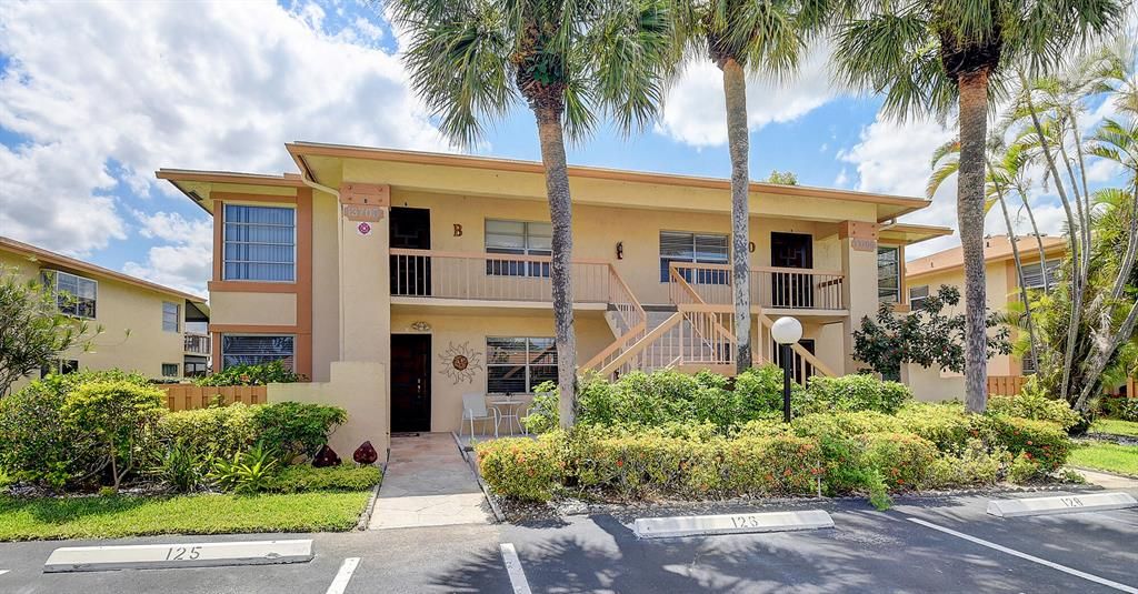 Photo of 13709 Date Palm Court #Unit A, Delray Beach, FL 33484 (MLS # R10882734)