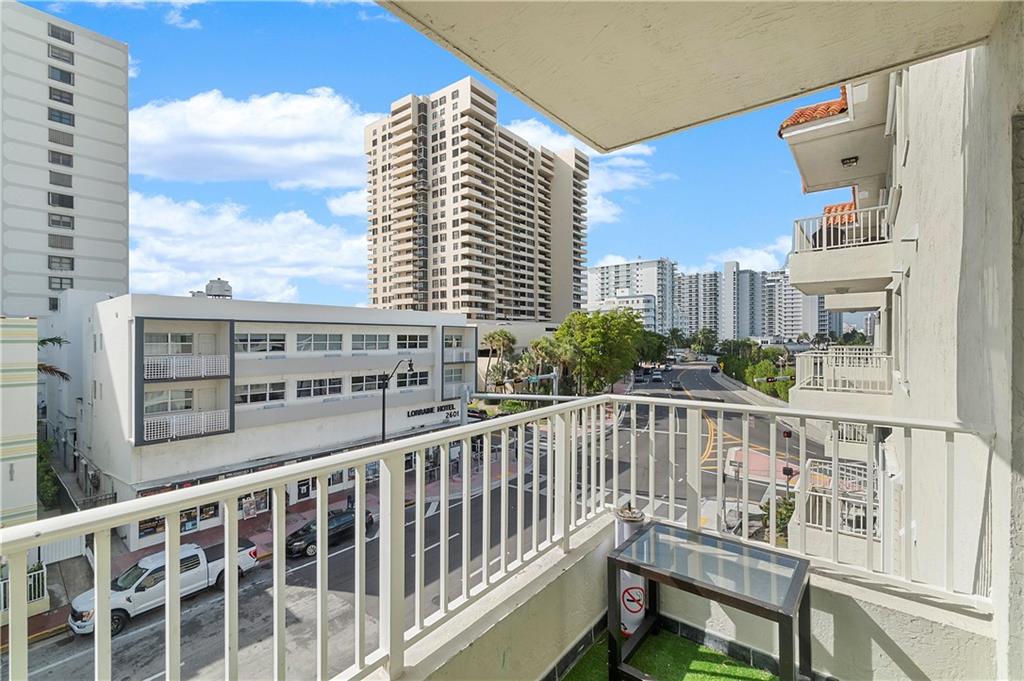 LAKE BEACH CLUB CONDO - Residential