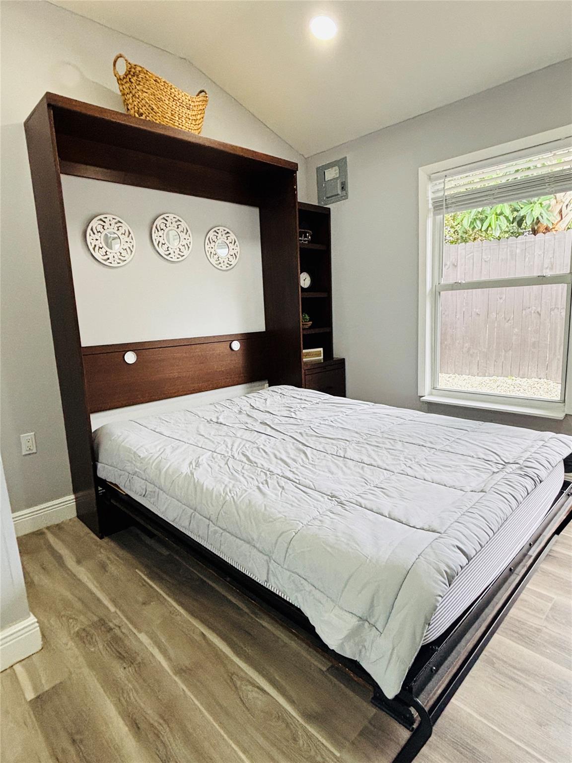 Gillcrest 34-12 B - Residential Lease