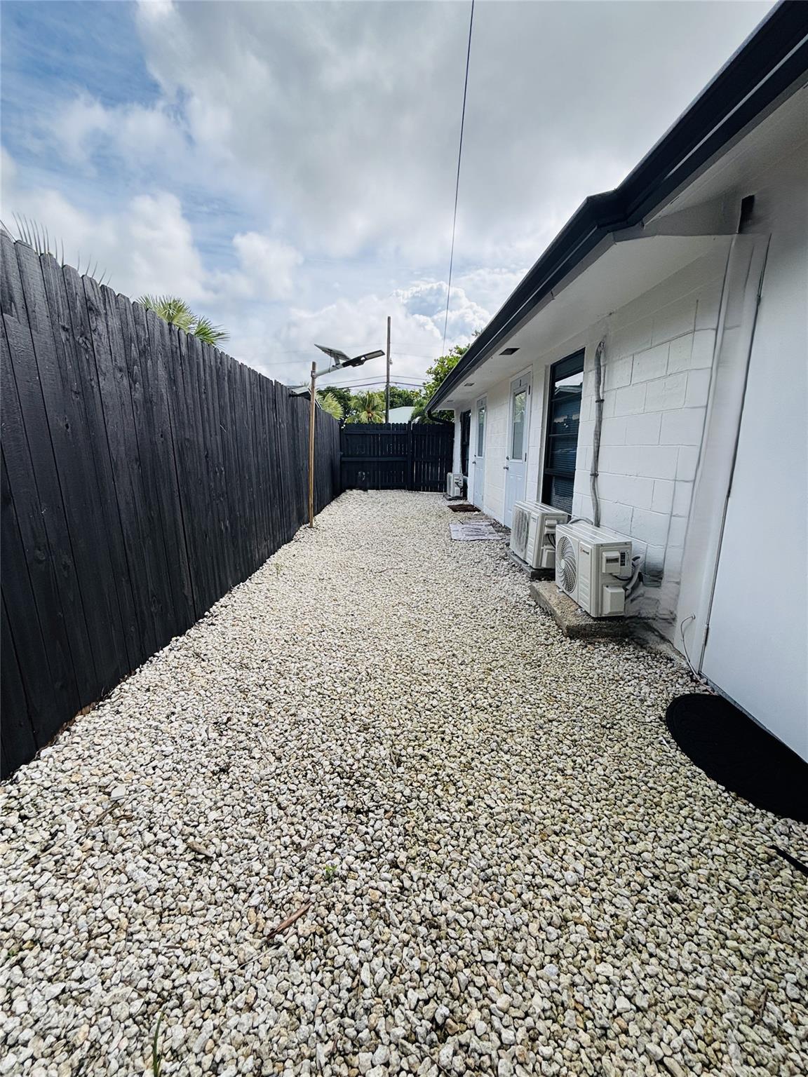 Gillcrest 34-12 B - Residential Lease