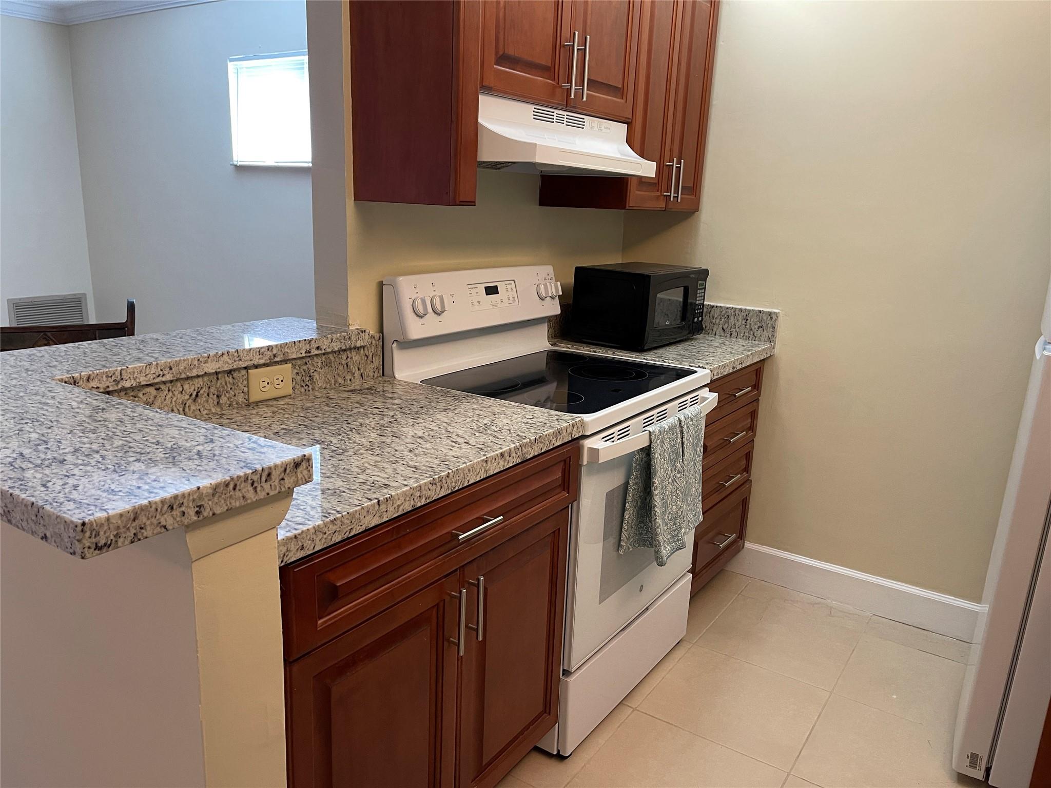 View photos, virtual tours, details... 26 Crossings Cir G