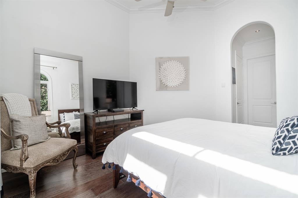 ROYAL PALM YACHT & COUNTR - Residential