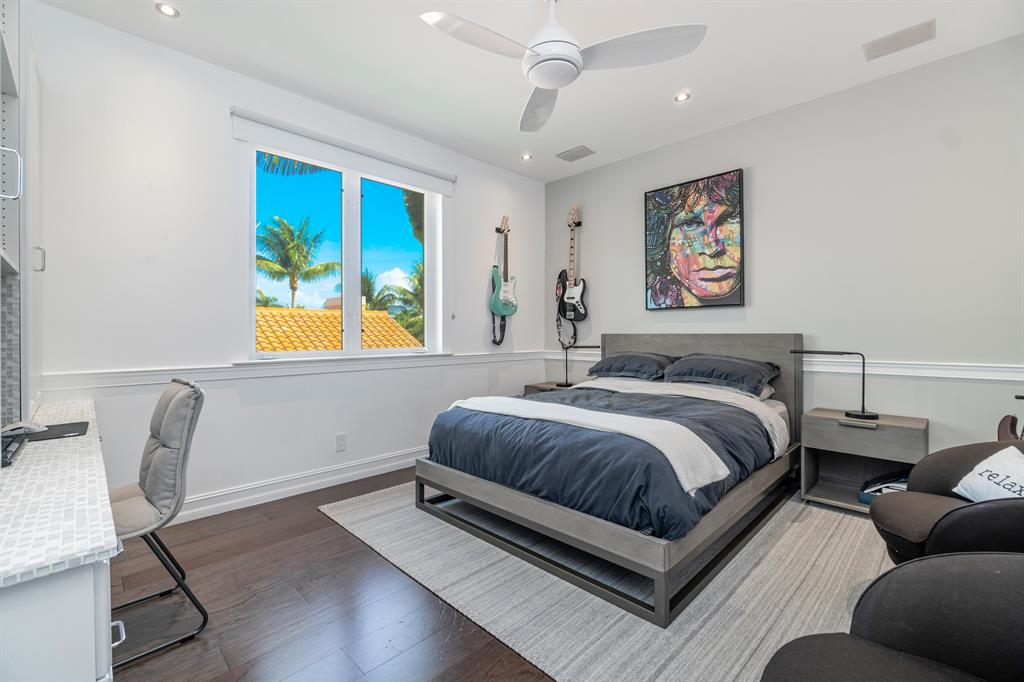 ROYAL PALM YACHT & COUNTR - Residential