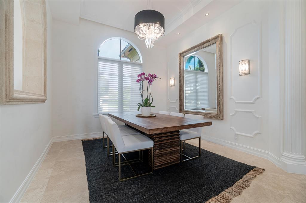 ROYAL PALM YACHT & COUNTR - Residential