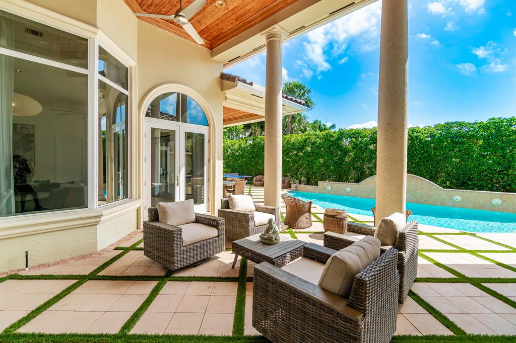 ROYAL PALM YACHT & COUNTR - Residential