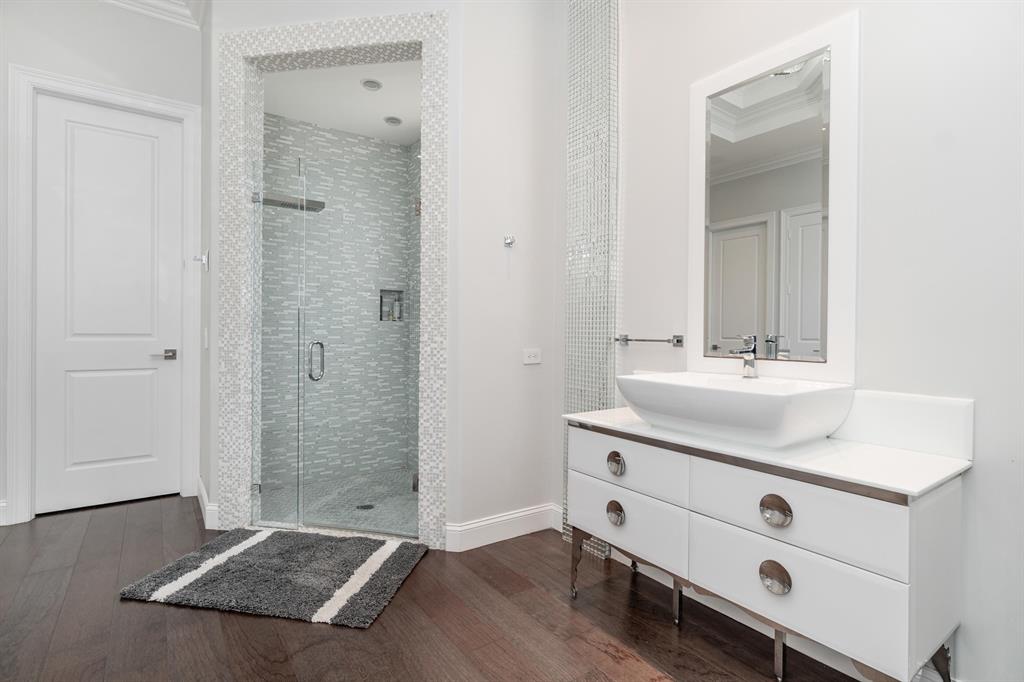 ROYAL PALM YACHT & COUNTR - Residential