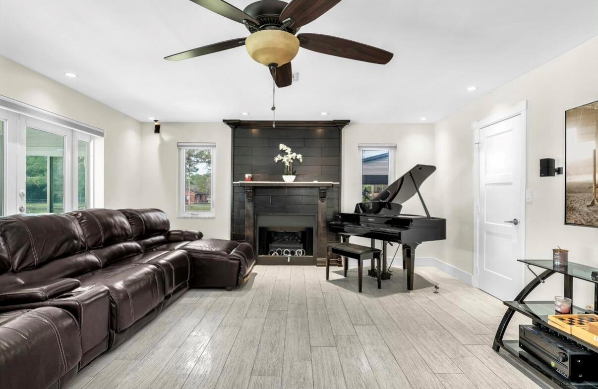 lake worth - Residential Lease