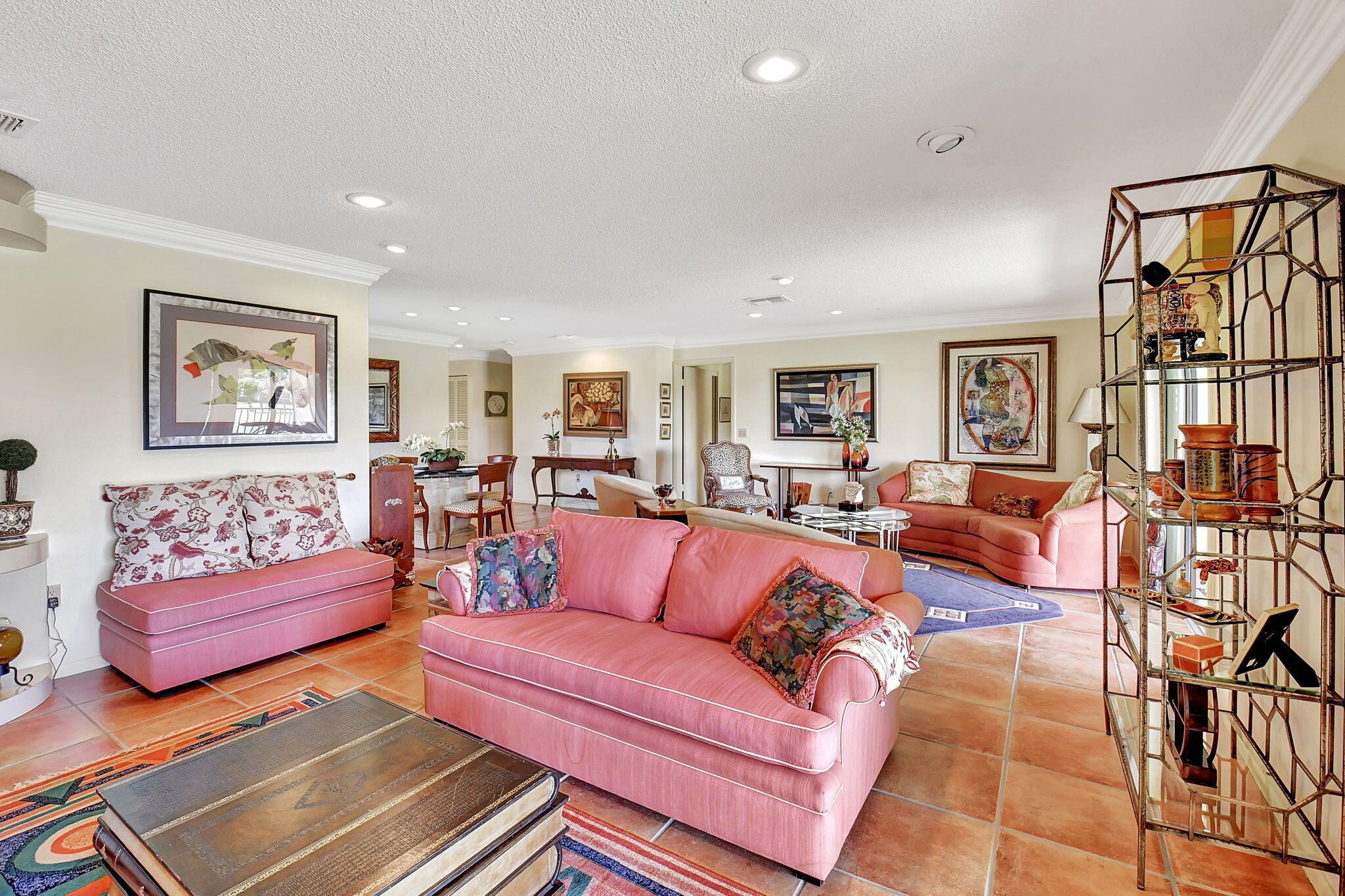 STRATFORD AT HUNTERS RUN - Residential Lease