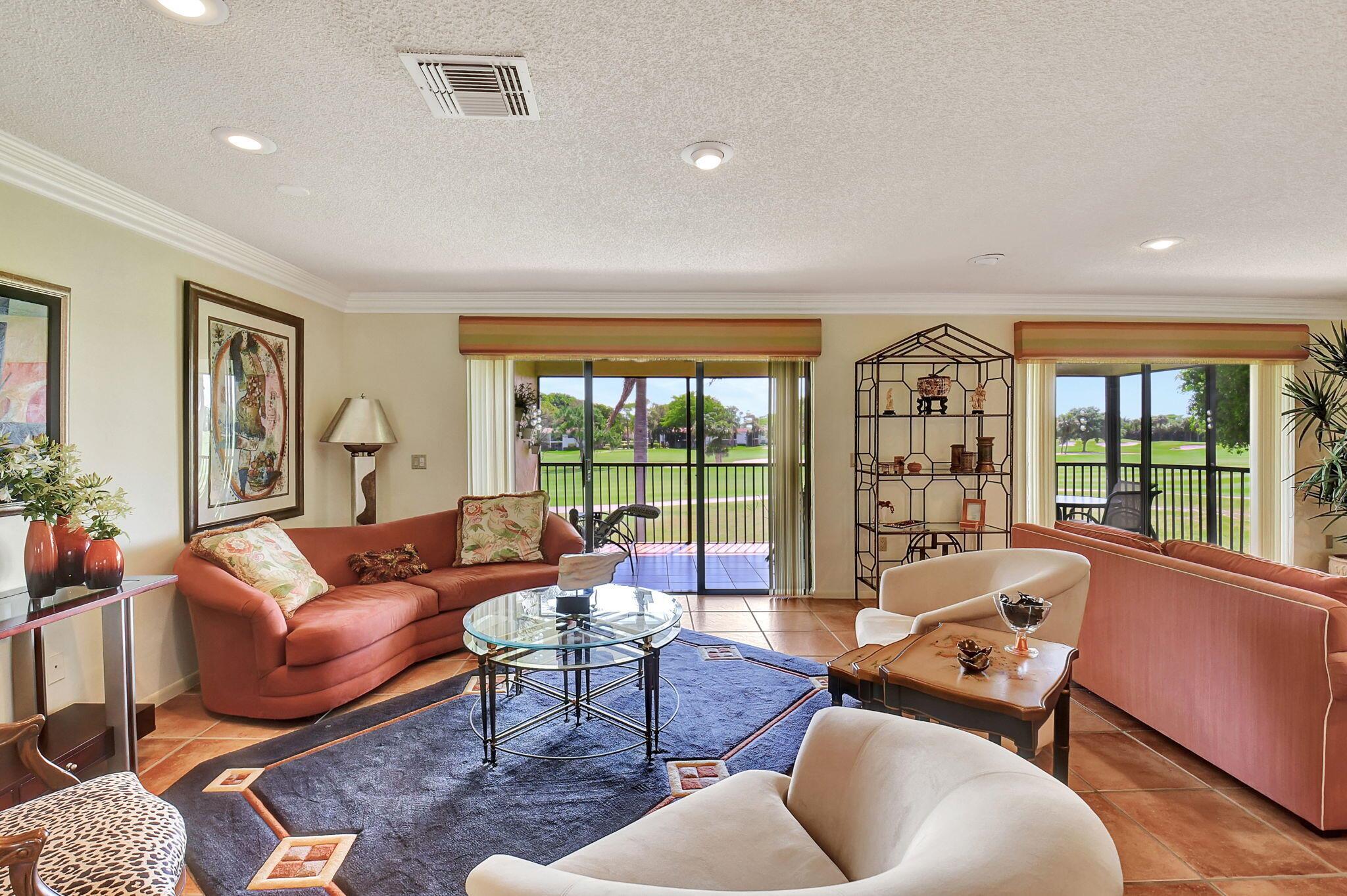 STRATFORD AT HUNTERS RUN - Residential Lease