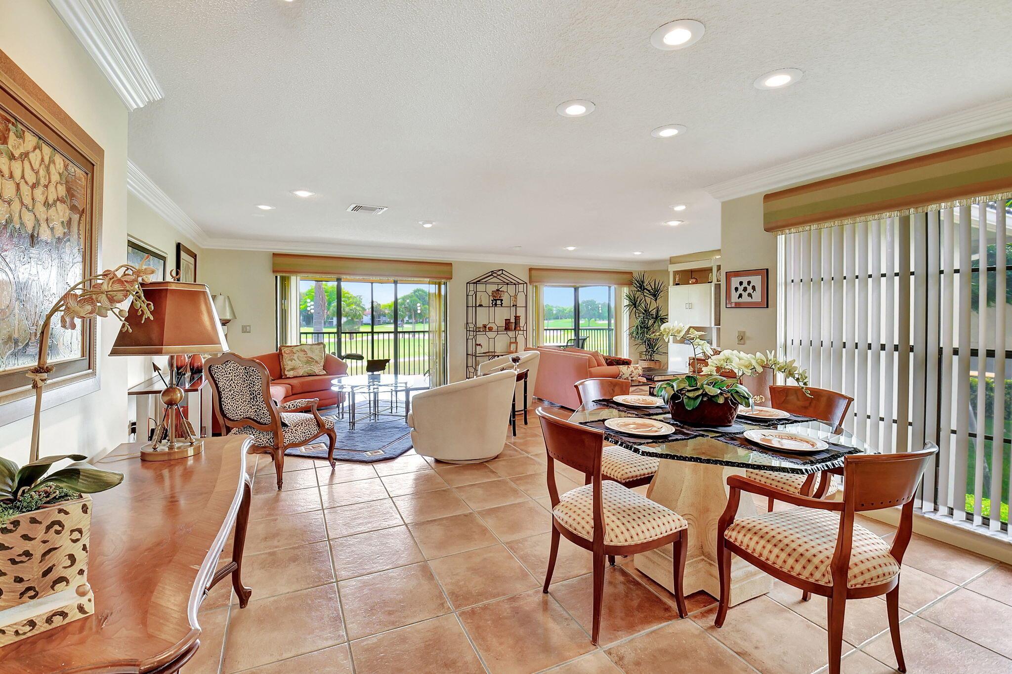 STRATFORD AT HUNTERS RUN - Residential Lease