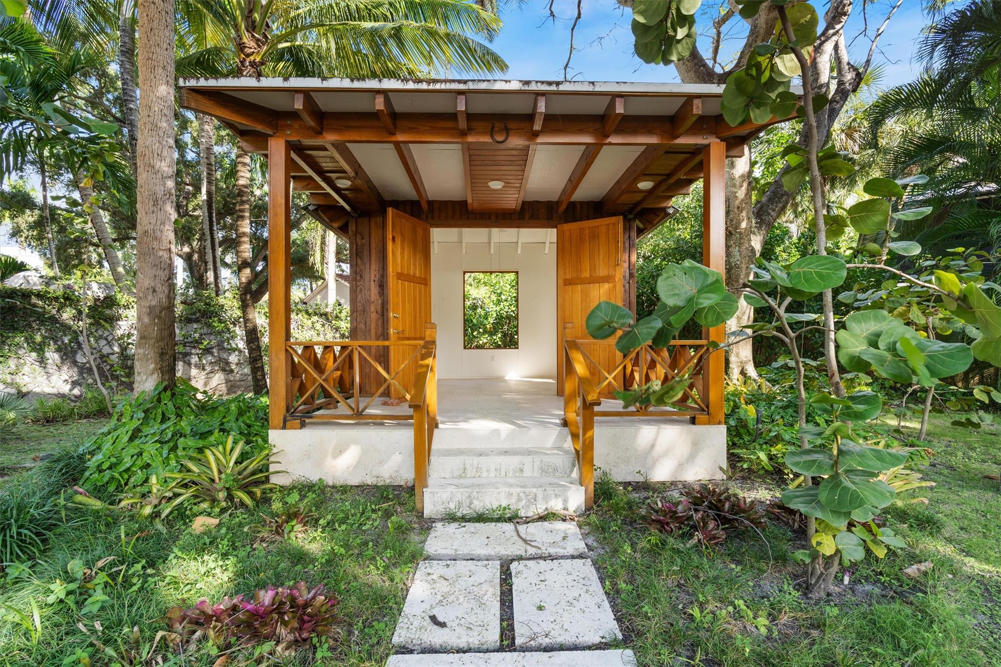 COLEE HAMMOCK - Residential