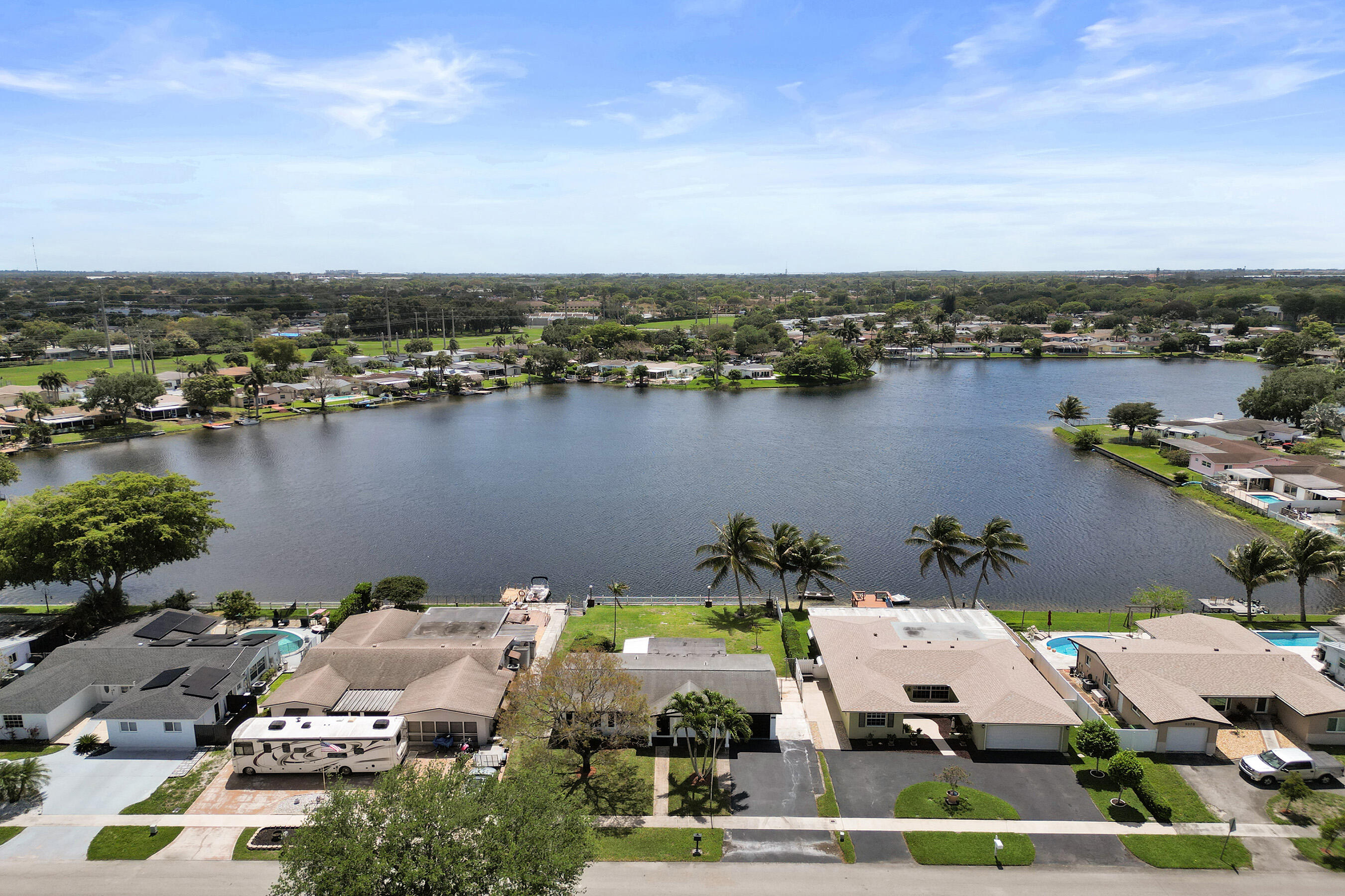 RAINBOW LAKES - Residential