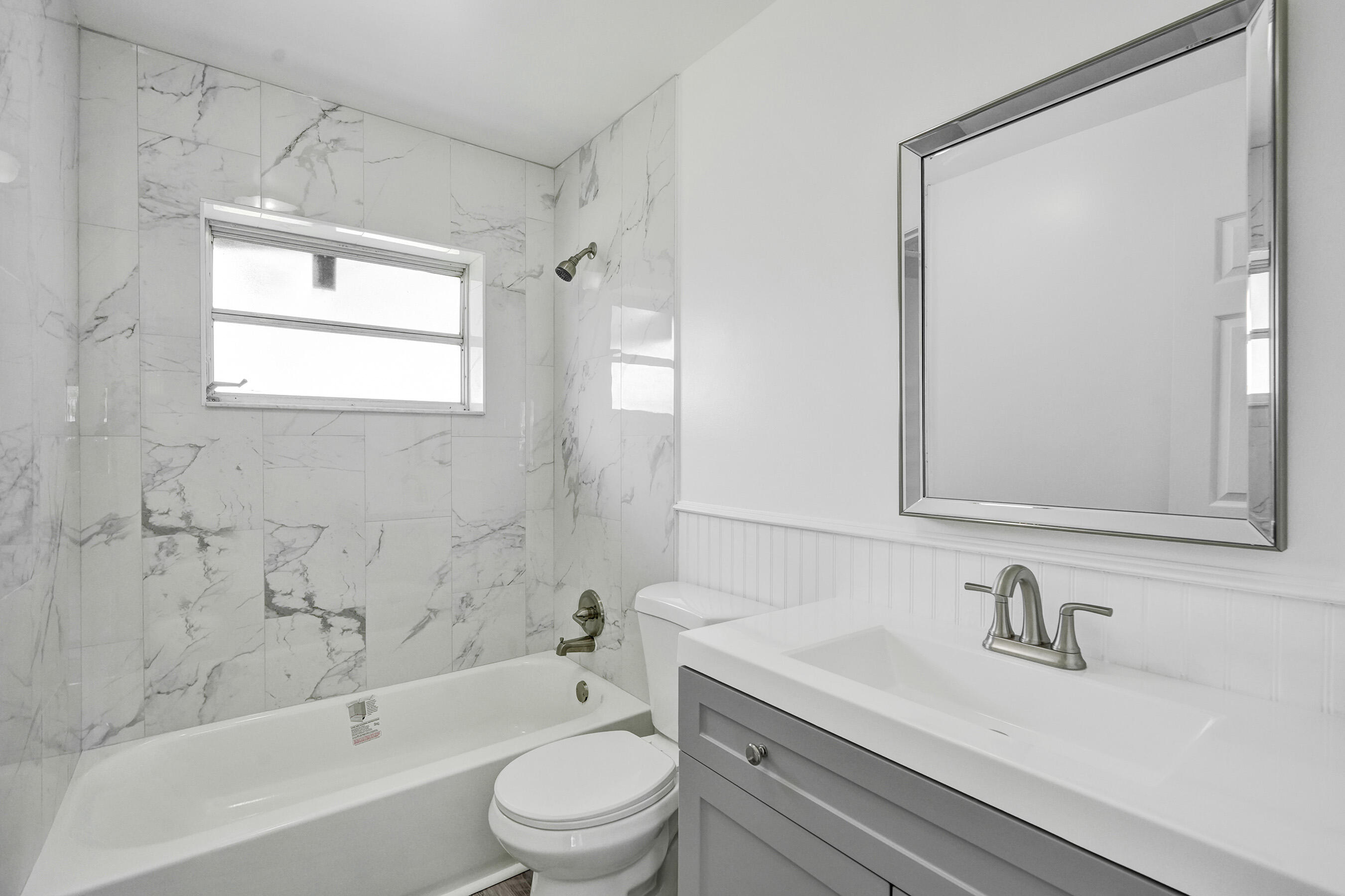 RAINBOW LAKES - Residential