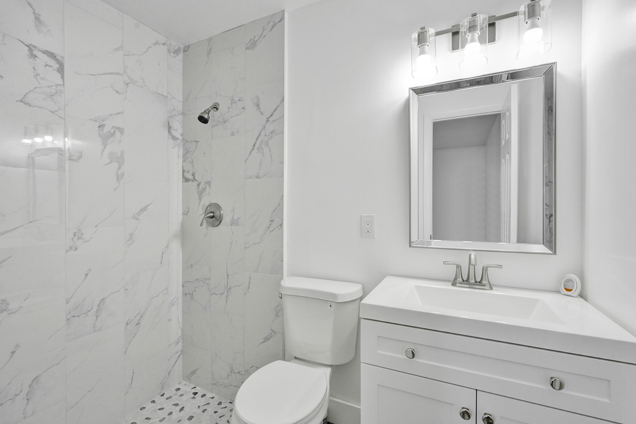 RAINBOW LAKES - Residential