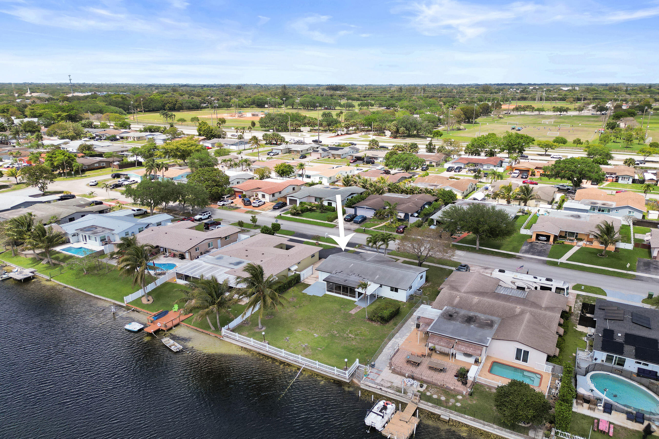 RAINBOW LAKES - Residential