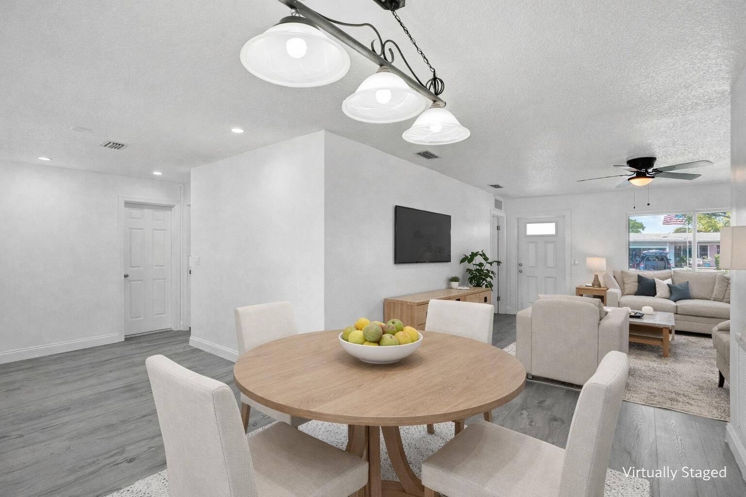 RAINBOW LAKES - Residential