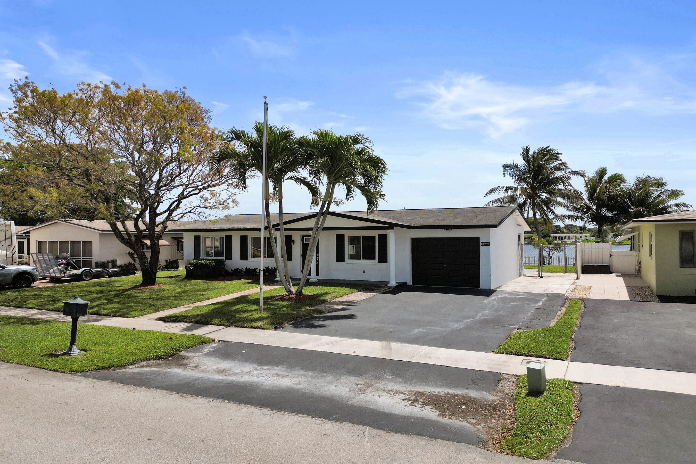 RAINBOW LAKES - Residential