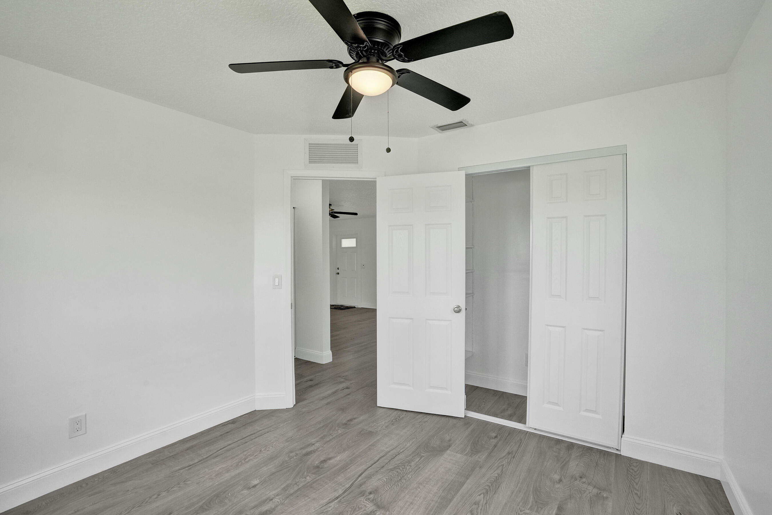 RAINBOW LAKES - Residential