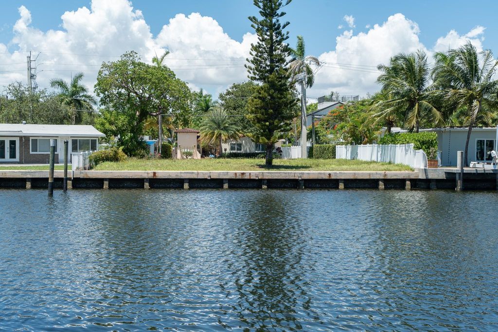 Photo of 1248 Cordova Road, Fort Lauderdale, FL 33316 (MLS # B26012642)