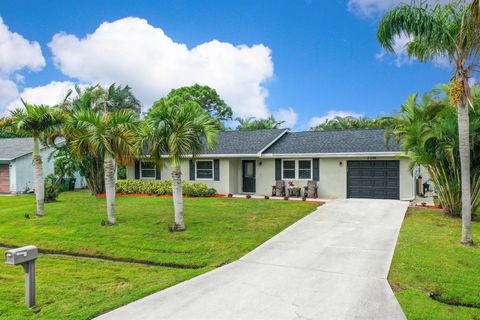 A home in Port St Lucie