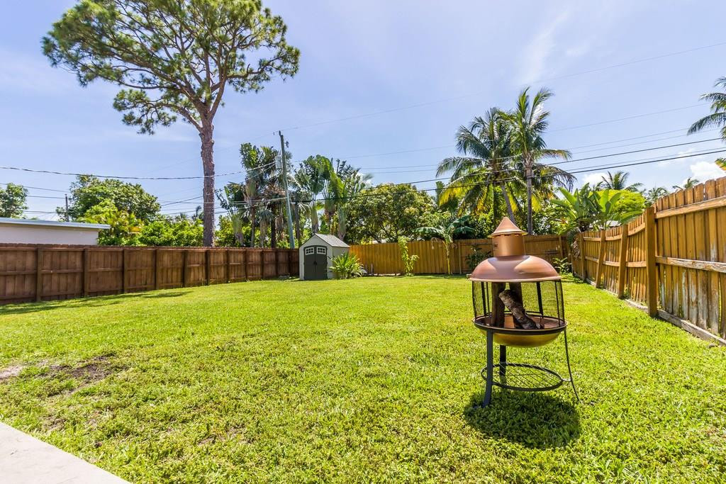 POINSETTIA HEIGHTS - Residential