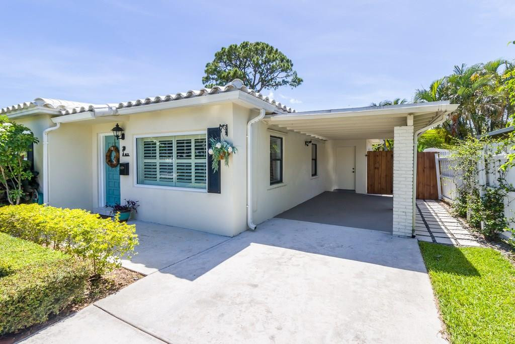 POINSETTIA HEIGHTS - Residential