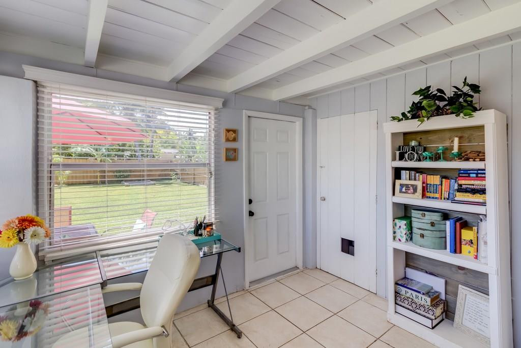 POINSETTIA HEIGHTS - Residential