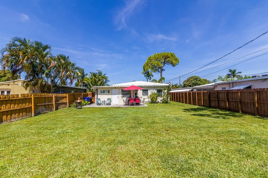 POINSETTIA HEIGHTS - Residential
