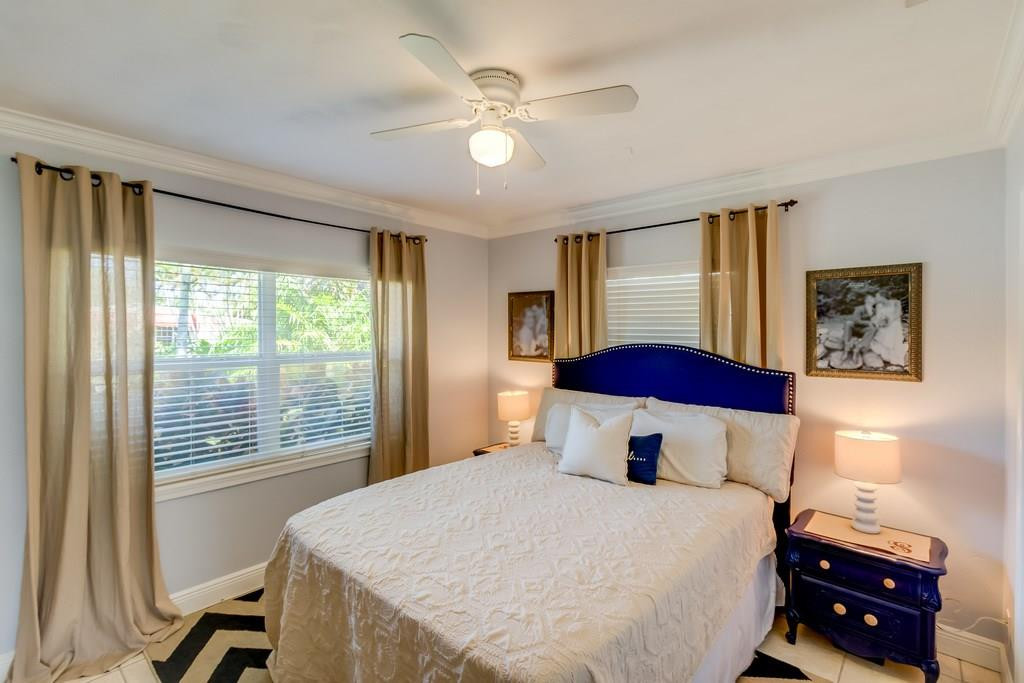 POINSETTIA HEIGHTS - Residential