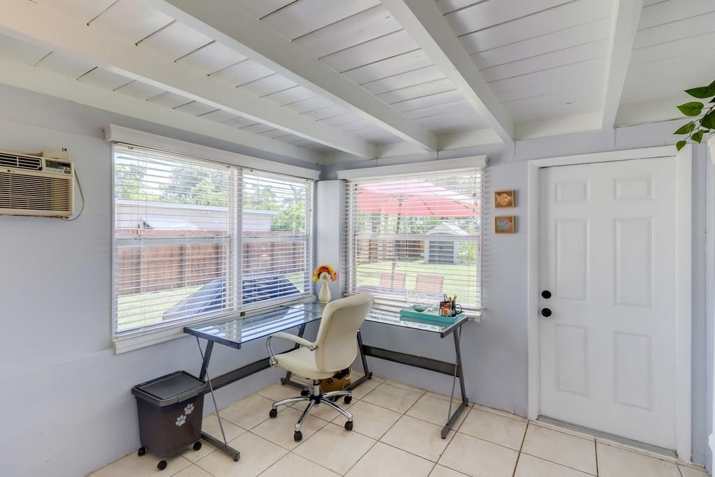 POINSETTIA HEIGHTS - Residential