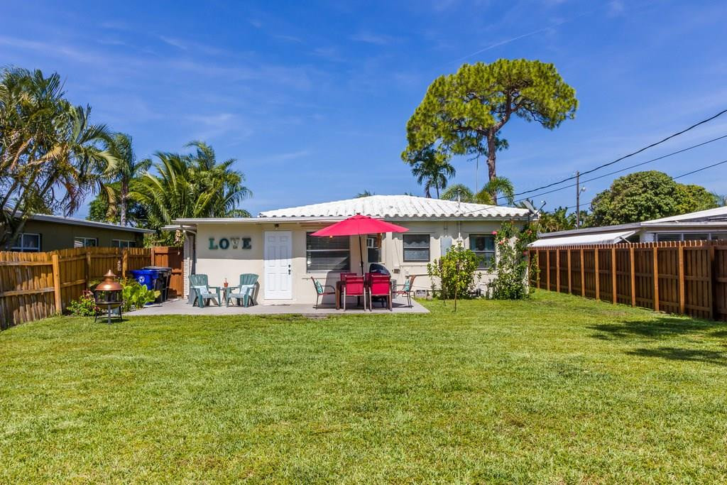 POINSETTIA HEIGHTS - Residential