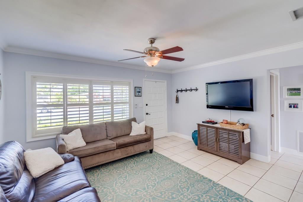 POINSETTIA HEIGHTS - Residential