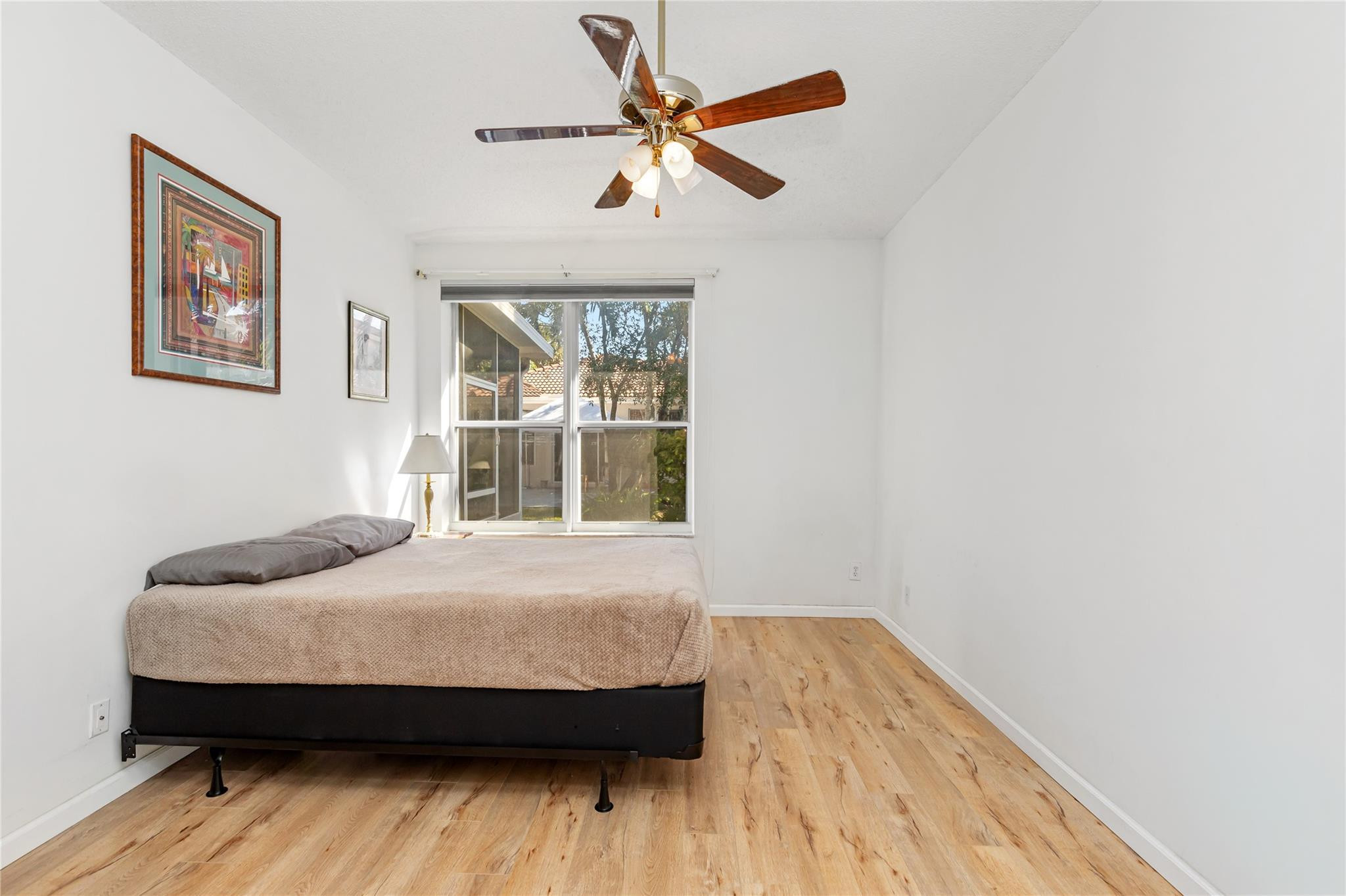 Pembroke Falls Ph 3 158-2 - Residential