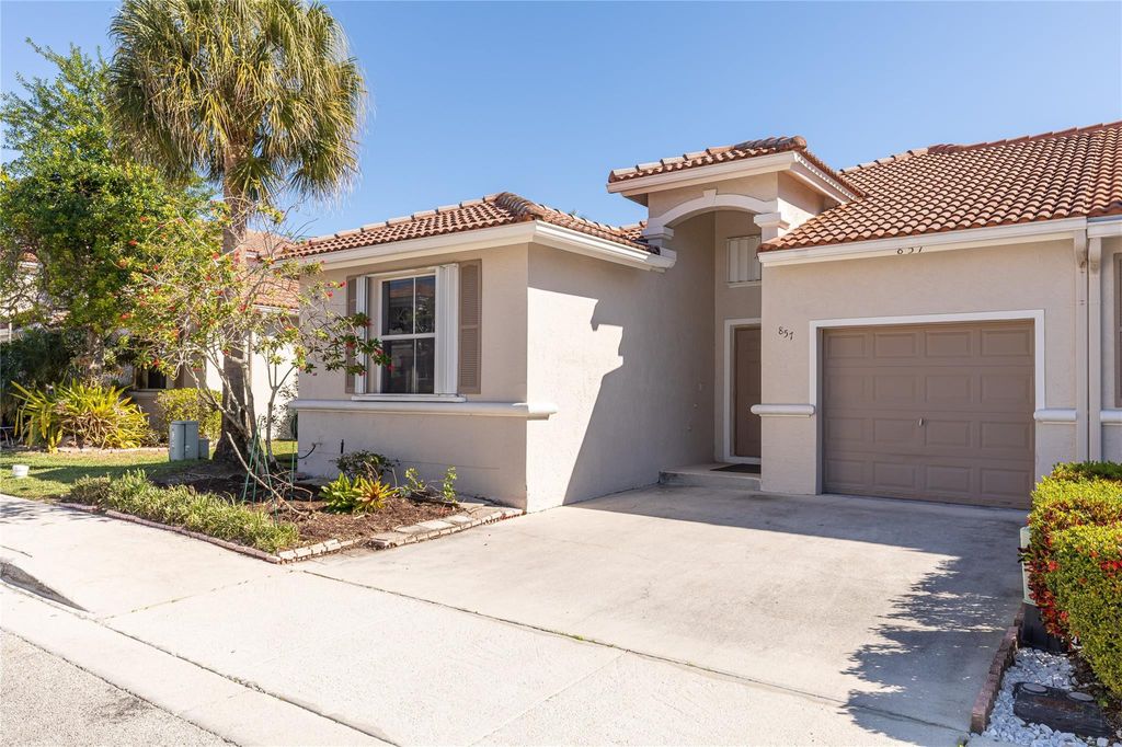 Photo of 857 NW 133rd Avenue, Pembroke Pines, FL 33028 (MLS # F10548561)