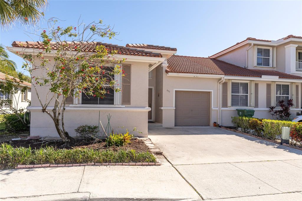 Photo of 857 NW 133rd Avenue, Pembroke Pines, FL 33028 (MLS # F10548561)