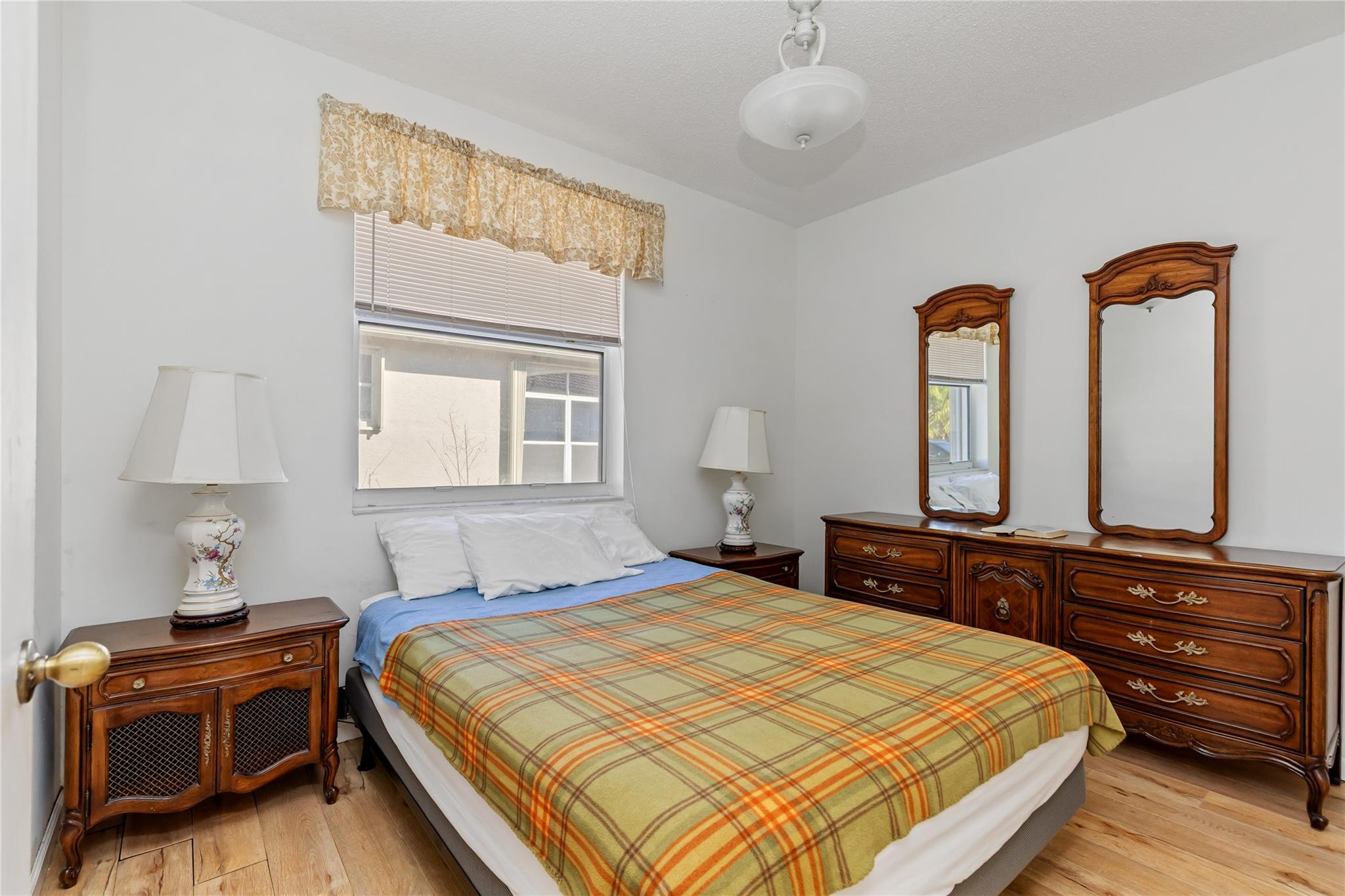 Pembroke Falls Ph 3 158-2 - Residential